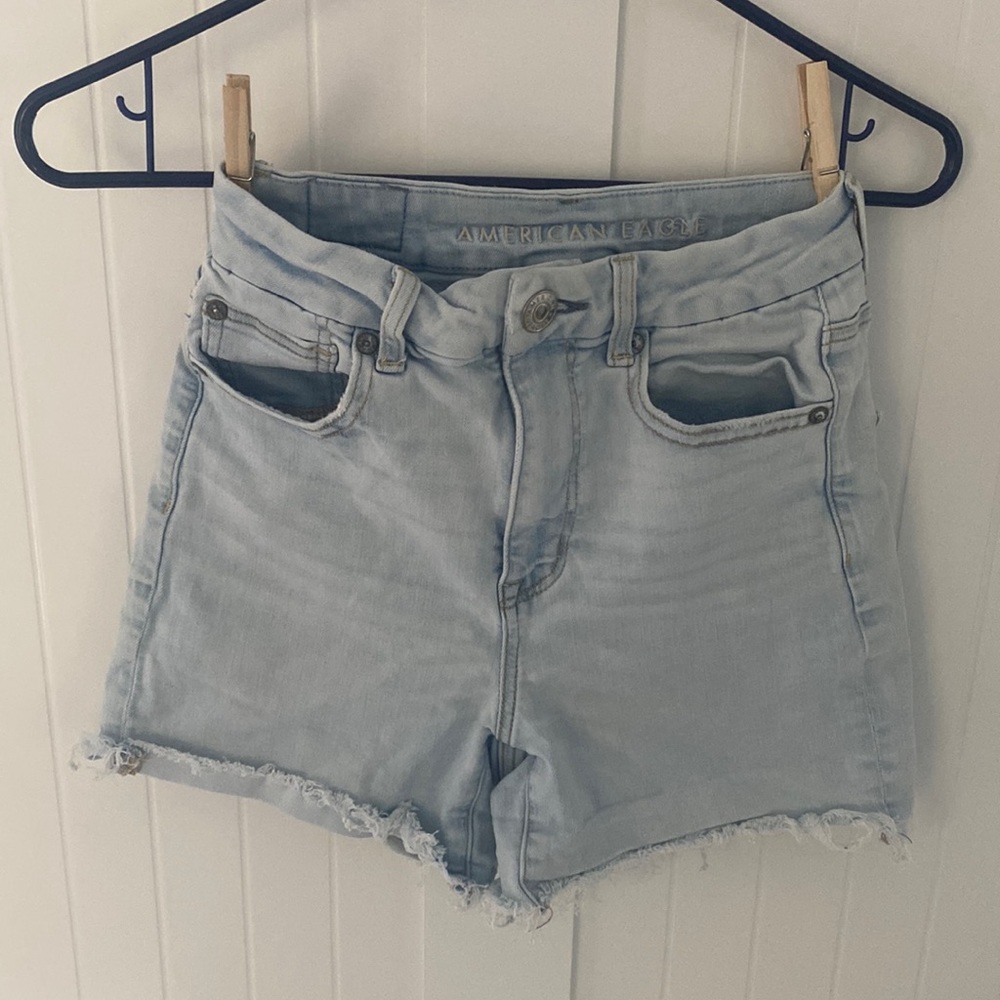 AE American Eagle women’s Jean Shorts 2 High Rise Shorts Next Level Stretch